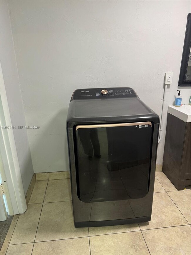 Building Photo - 8721 NW 11th St