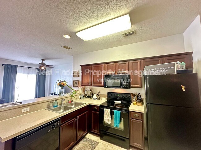 Building Photo - 1659 Biscayne Bay Cir