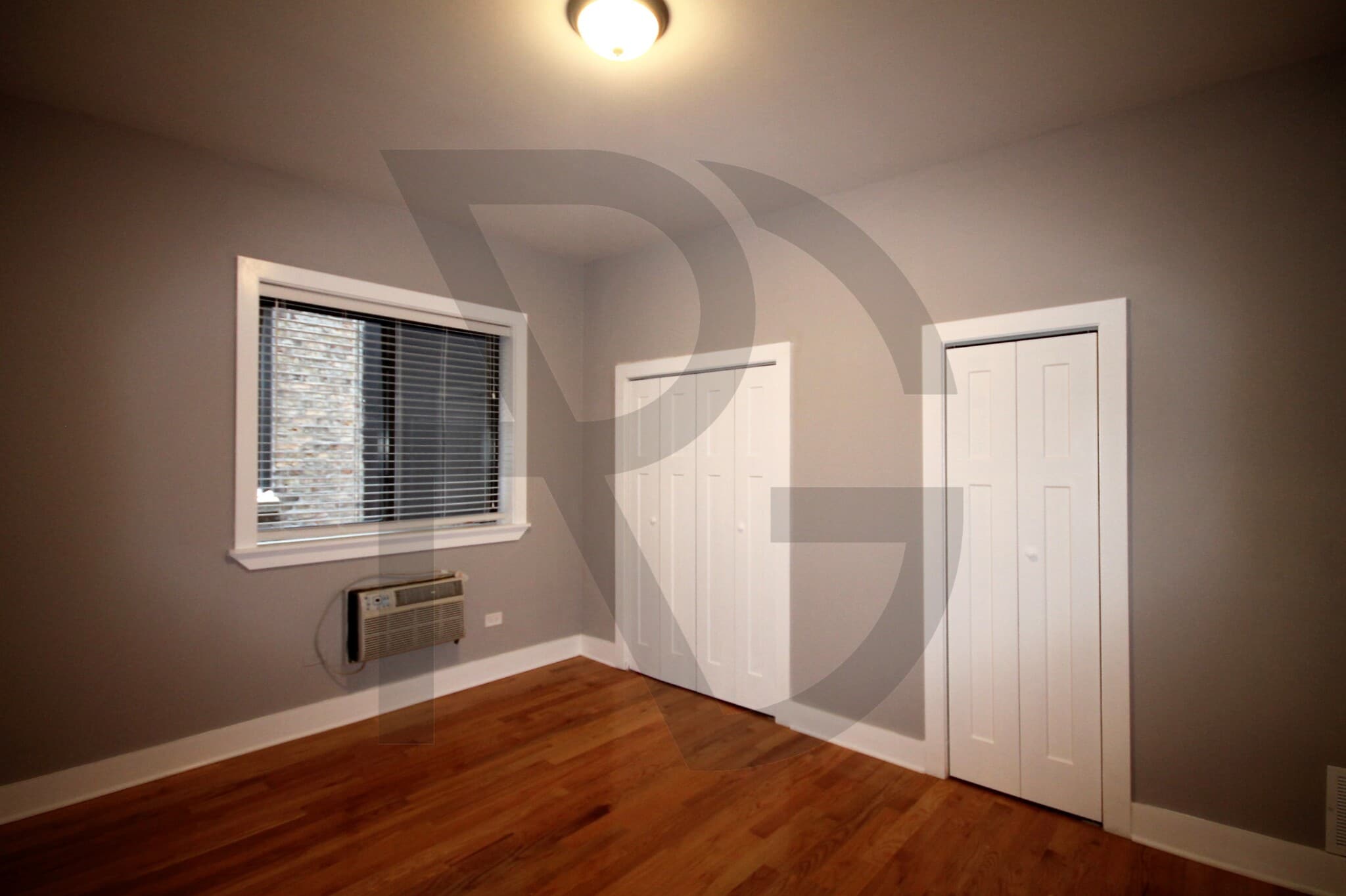 Building Photo - 1427 N Dearborn St