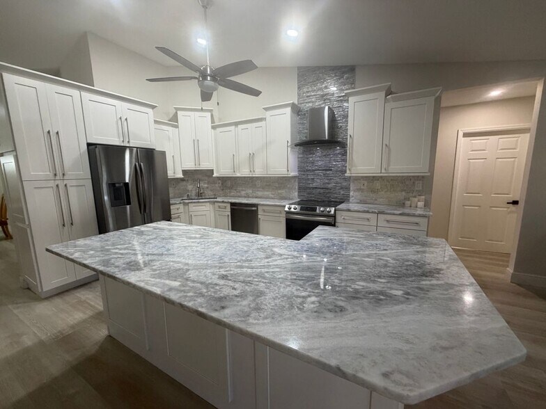 Building Photo - 11241 NW 22nd St