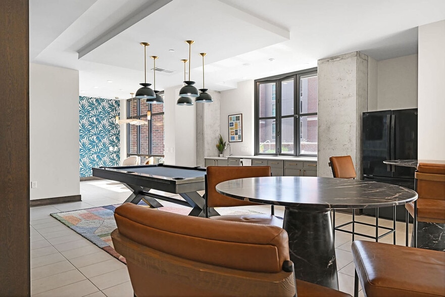 Building Photo - 28 Woolfe St