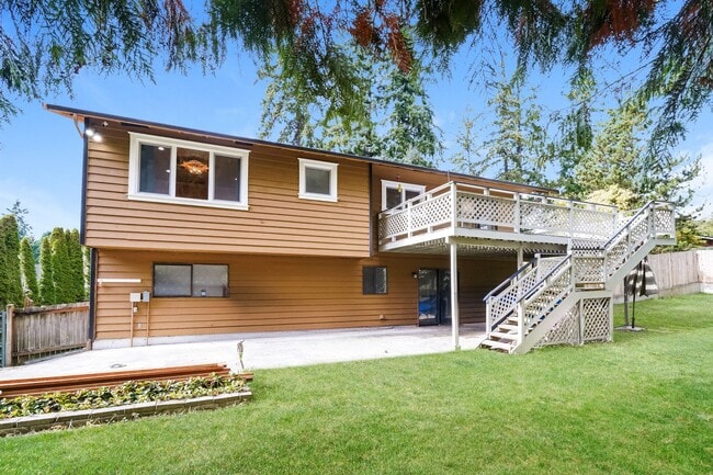 Building Photo - 8845 NE 147th St