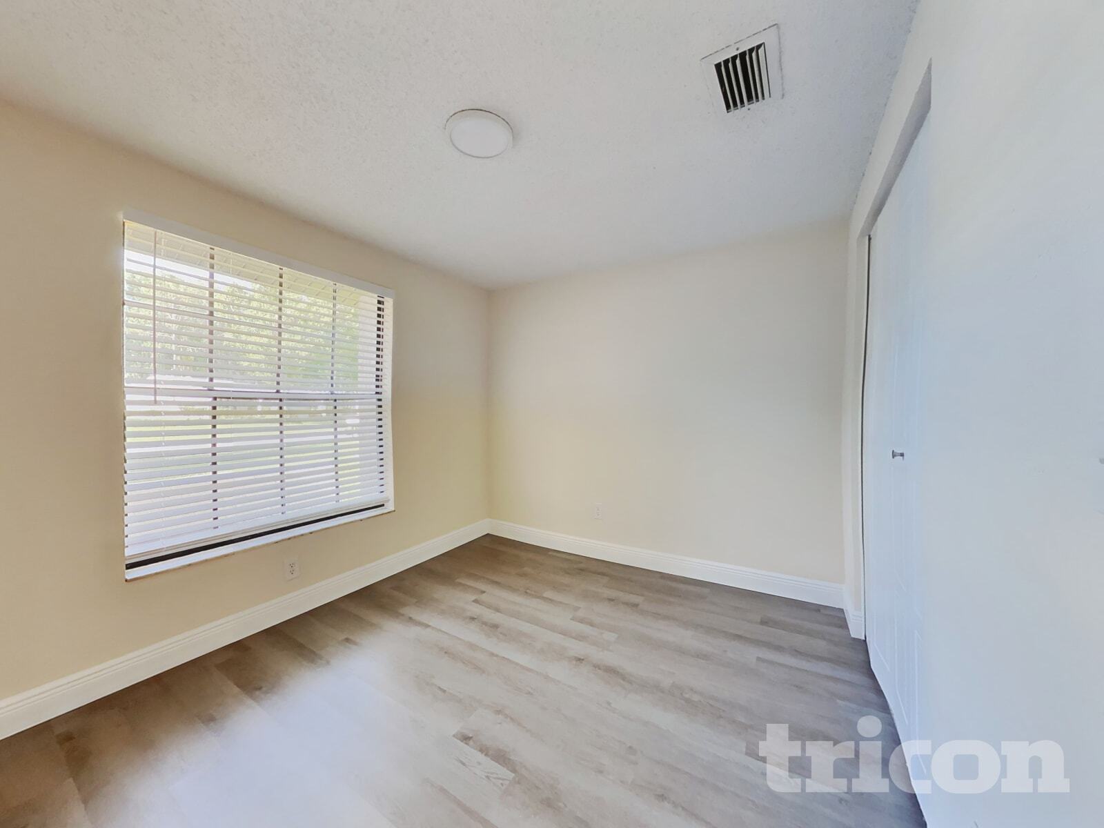 Building Photo - 15936 Winding Dr