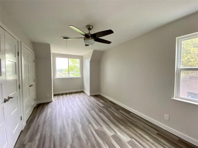 Building Photo - 2318 Matador Cir