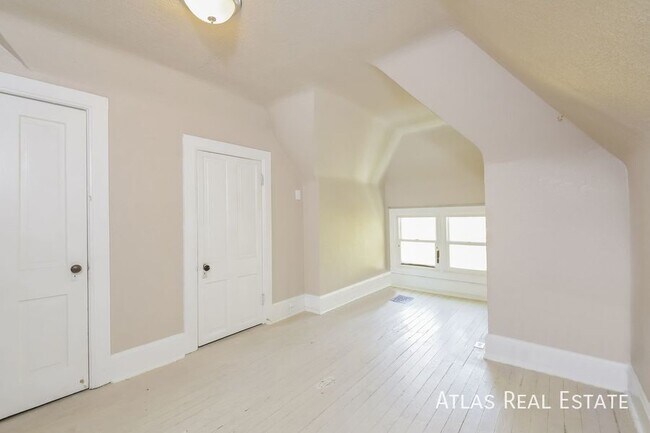 Building Photo - 1231 Lafayette St