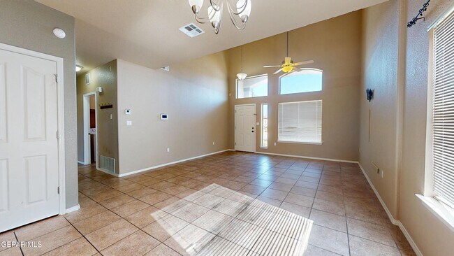 Building Photo - 7260 Turtle Creek Ct