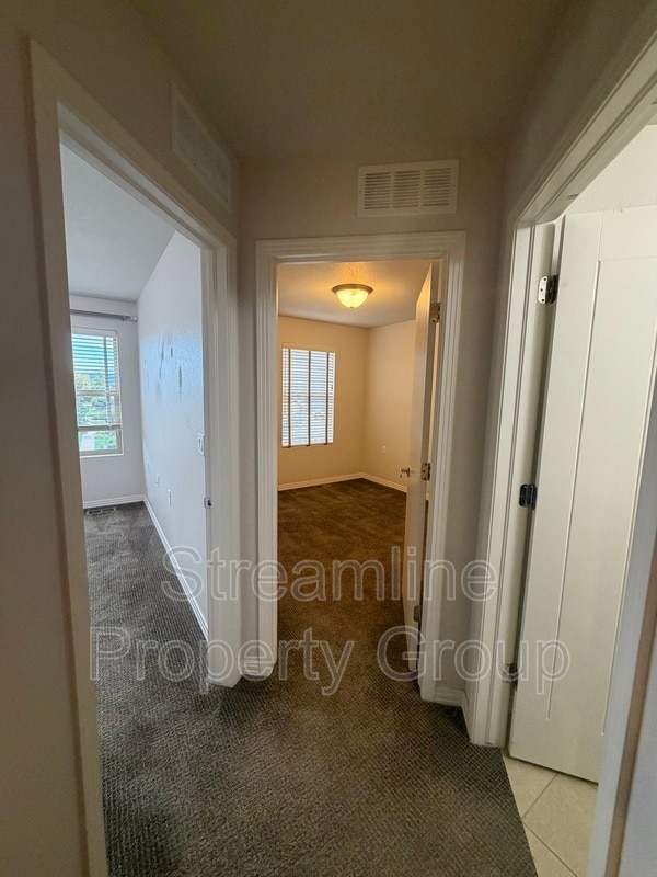 Building Photo - 589 Gallegos Cir