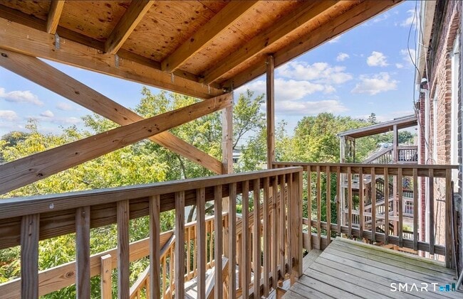 Building Photo - 25 Whittier St