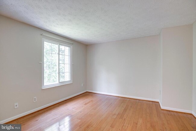 Building Photo - 1604 Barnstead Dr