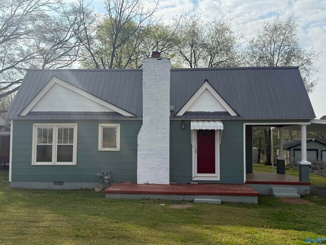 Building Photo - 2302 Andrew Jackson Way NE