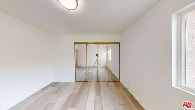 Building Photo - 2629 Meguiar Dr