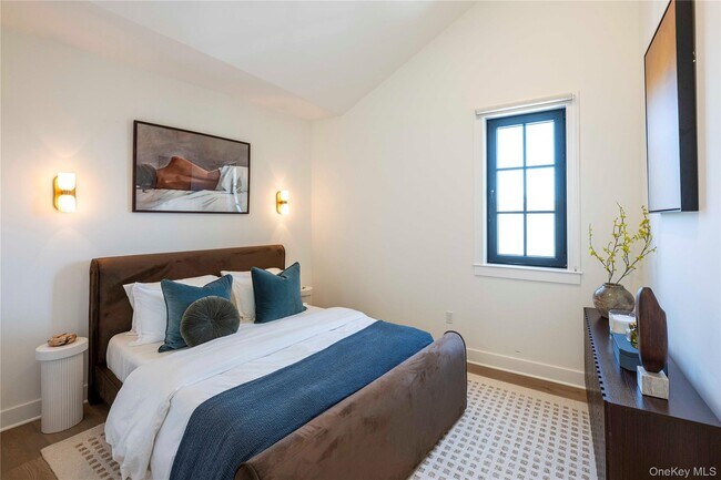 Building Photo - 100 E Putnam Ave