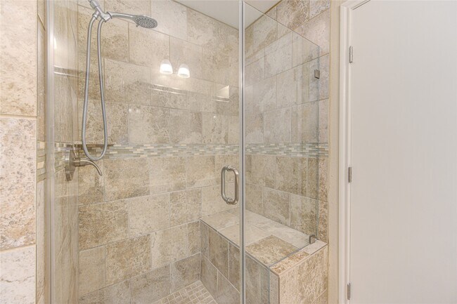 Building Photo - 12727 Westella Dr