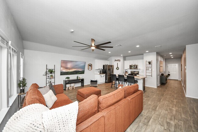 Building Photo - 4315 Nervesa Dr.