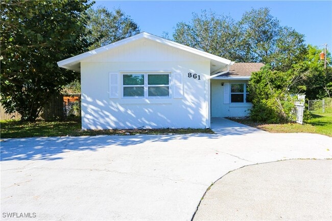 Primary Photo - 861 San Remo Ave