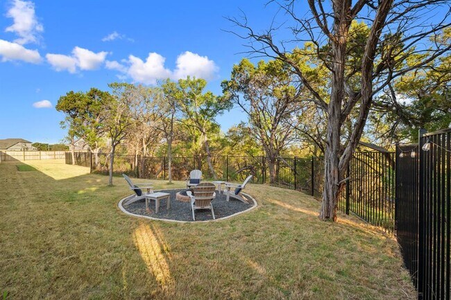 Building Photo - 2345 Beebalm St
