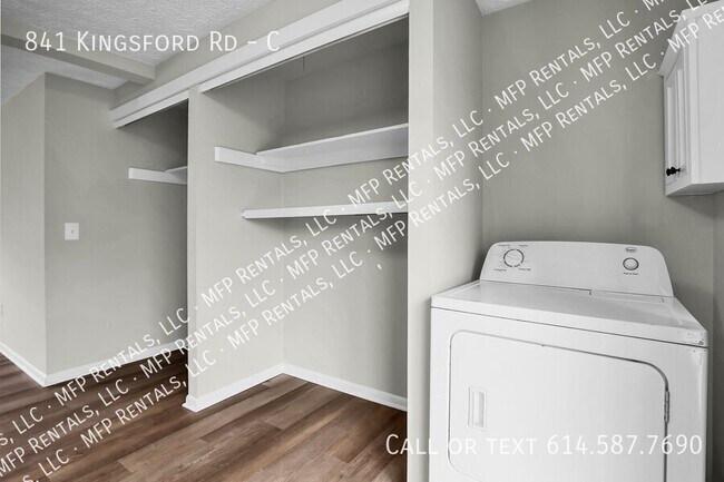 Building Photo - 841 Kingsford Rd