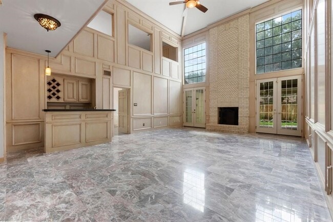 Building Photo - 6803 Walton Heath Dr