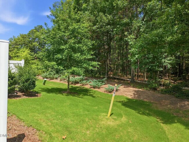 Building Photo - Lease OR Lease to Own