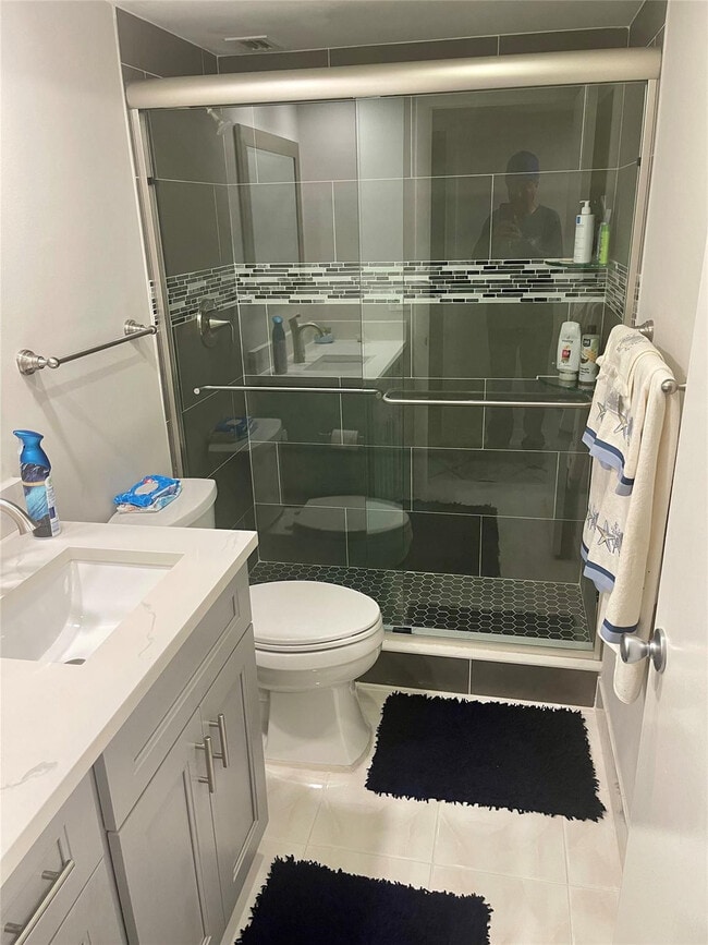 Building Photo - 133 N Pompano Beach Blvd