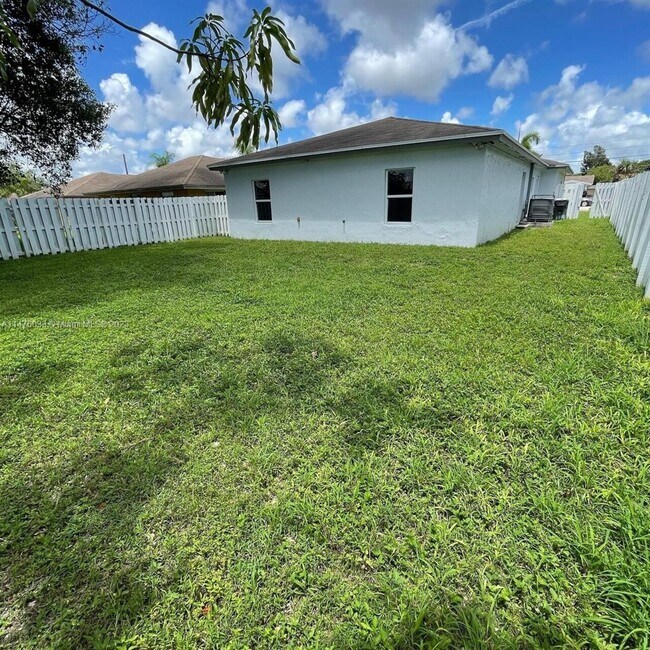 Building Photo - 11960 SW 217th St