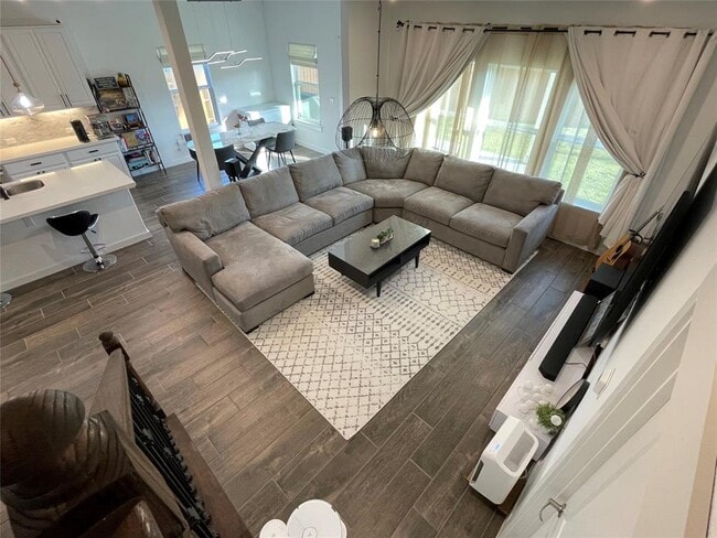 Building Photo - 15502 Pewter Luster Cv