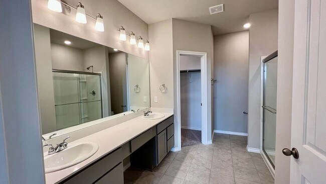 Building Photo - 953 Billups Dr