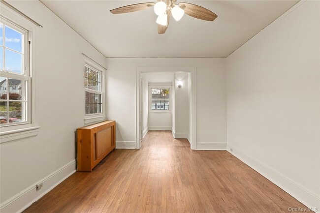 Building Photo - 1 Rutgers Pl