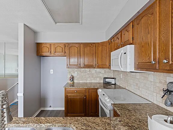 Building Photo - 241 Anchor Rd