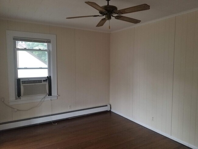 Building Photo - 67Jones