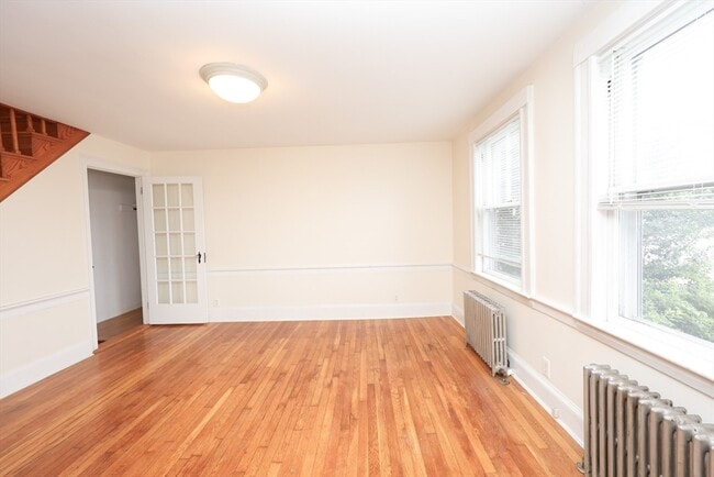 Building Photo - 148 Neponset St