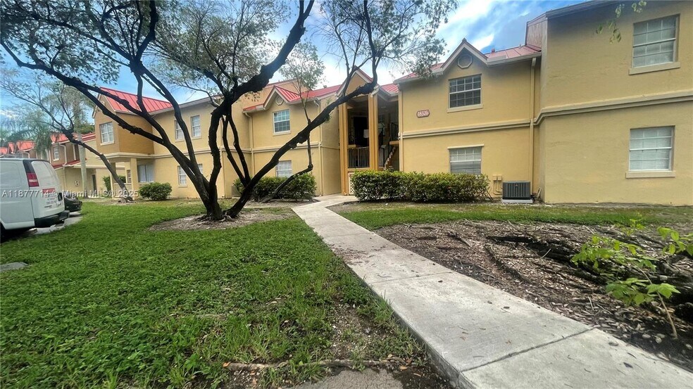 Primary Photo - 18326 NW 68th Ave