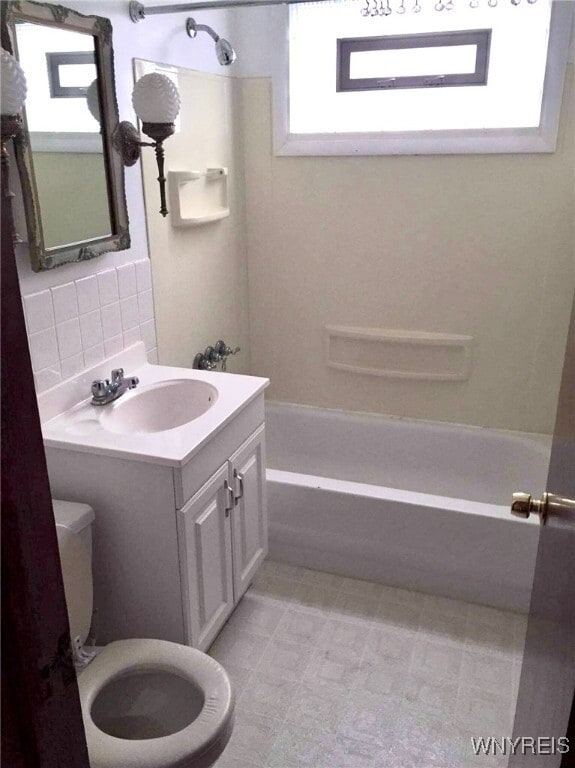 Building Photo - 224 Ivyhurst Cir