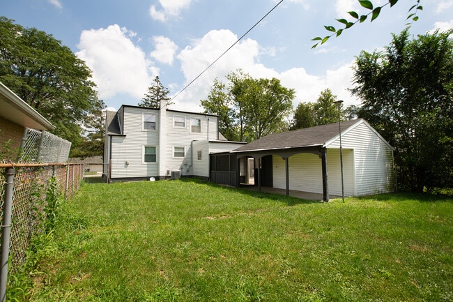 Building Photo - 3516 Peoria St