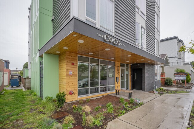 Entrance - The CoCo Apts