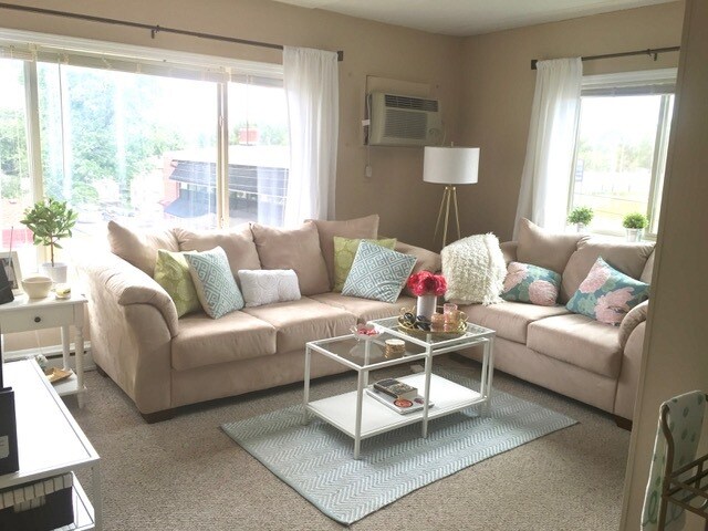 Building Photo - 4016 Utica Ave S