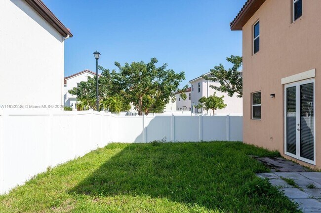 Building Photo - 17065 SW 94th Terrace