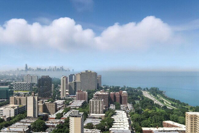 Building Photo - 1700 E 56th St