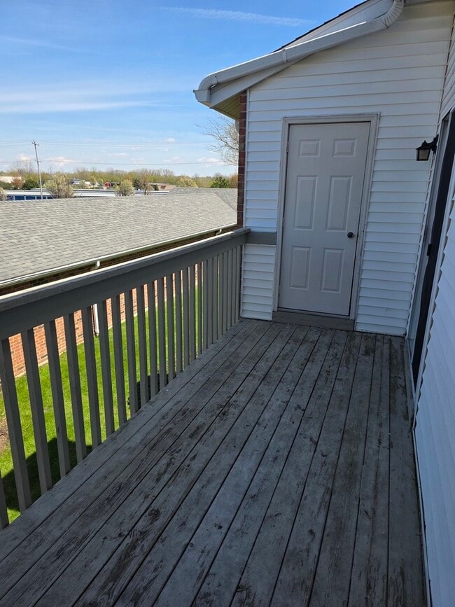 Building Photo - 1361 Cunat Ct