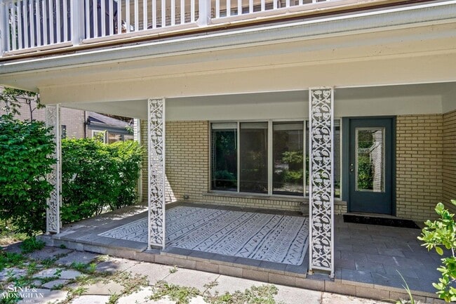 Building Photo - 15838 Windmill Pointe Dr