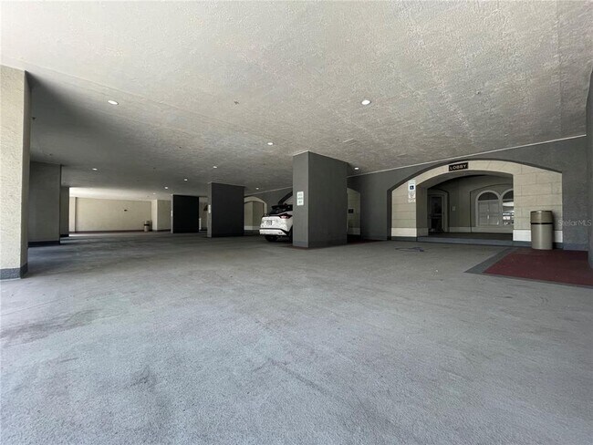 Building Photo - 700 S Harbour Island Blvd