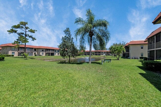 Building Photo - 21911 Lake Forest Cir