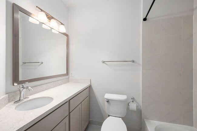 Building Photo - 3302 Audley St