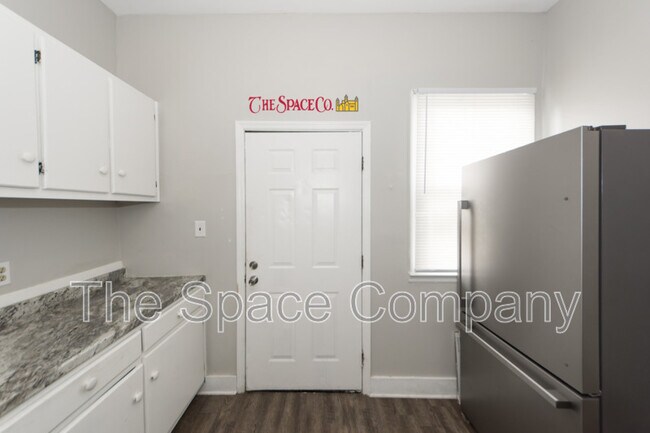 Building Photo - 555 Rutledge Ave