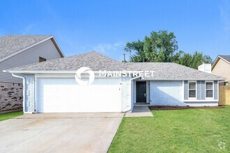 Building Photo - 9129 Apple Dr