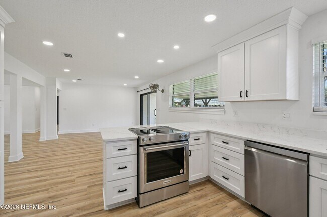 Building Photo - 3165 Creighton Forest Dr