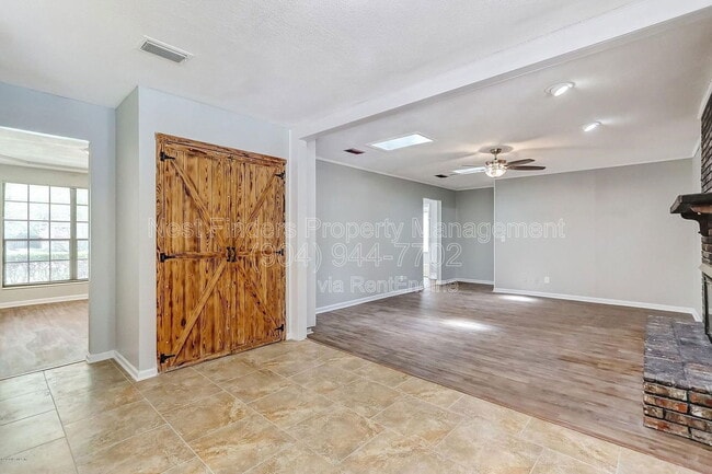 Building Photo - 1758 Alder Dr