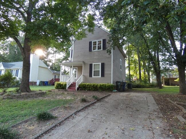 Building Photo - 3113 Olde Birch Dr