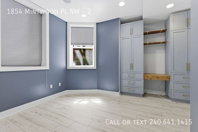 Building Photo - 1854 Mintwood Pl NW