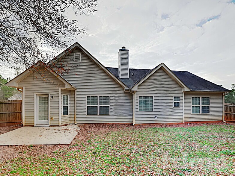 Building Photo - 150 Shadowbrook Dr